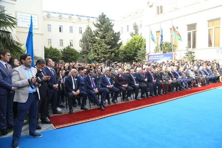 Aprel döyüşlərinin Zəfər bayraqlarına düzlən! şüarı  ilə vətənpərvərlik tədbiri keçirilib - VİDEO - FOTO