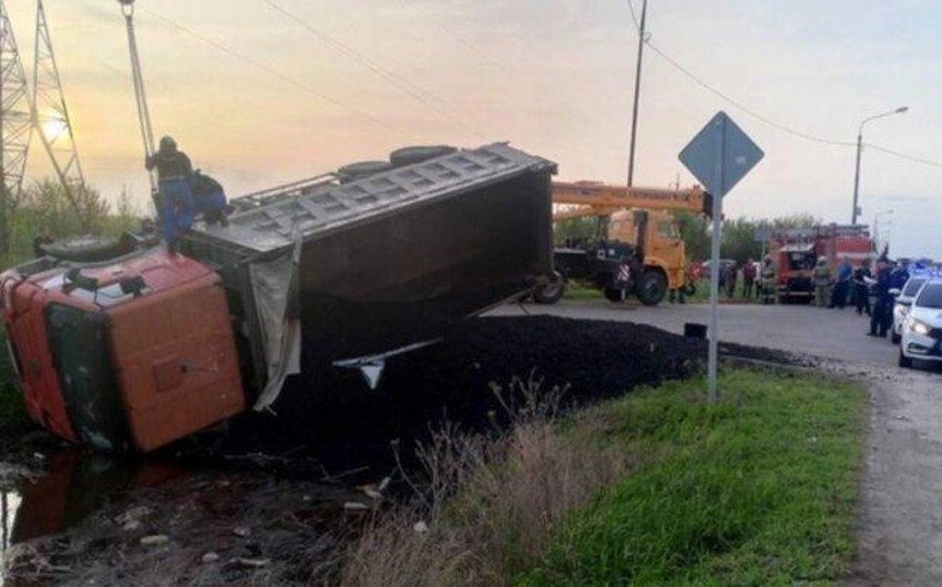 Rusiyada 4 nəfər yol qəzasında ölüb