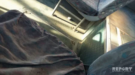 Xırdalan sakini: Avtobus oturacaqları o qədər çirklidir ki, gözümü yumub otururam