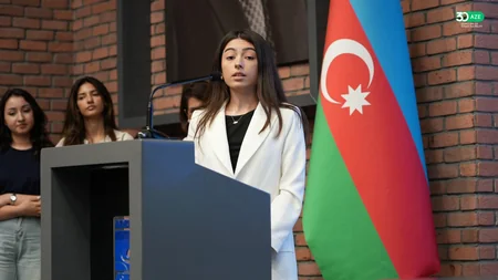 Fərid Qayıbov nazirliyin dəstəyi ilə beynəlxalq tədbirlərdə iştirak etmiş gənclərlə görüşüb