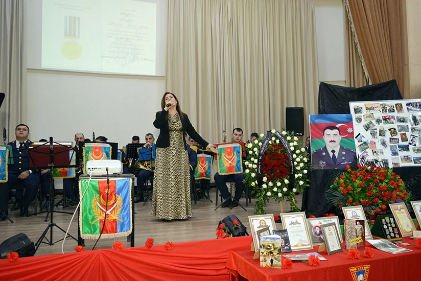 Şəhid mayor Elnur Əliyevin xatirəsi yad olunub