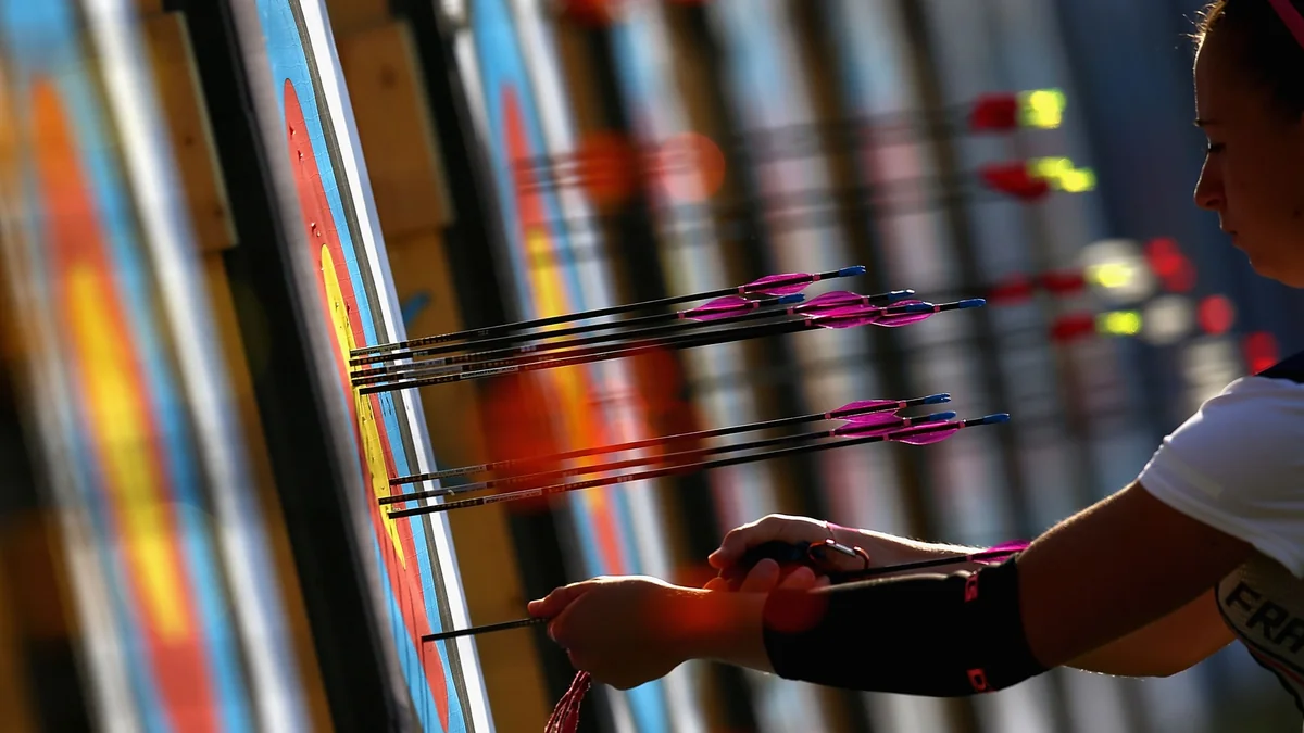 ​Bakı 2015: Azərbaycan idmançıları kamandan oxatma yarışında mübarizəni dayandırıb