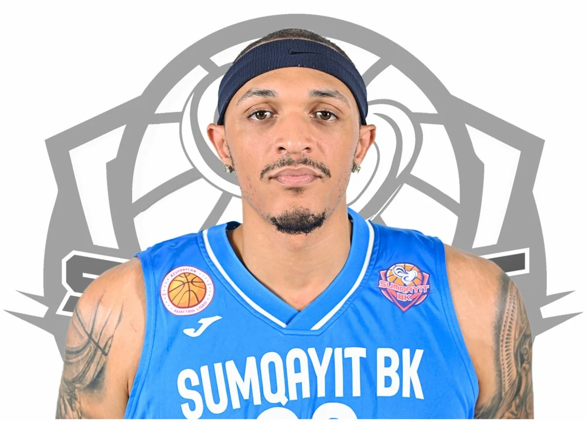 Sumqayıt amerikalı basketbolçusu ilə yollarını ayırıb