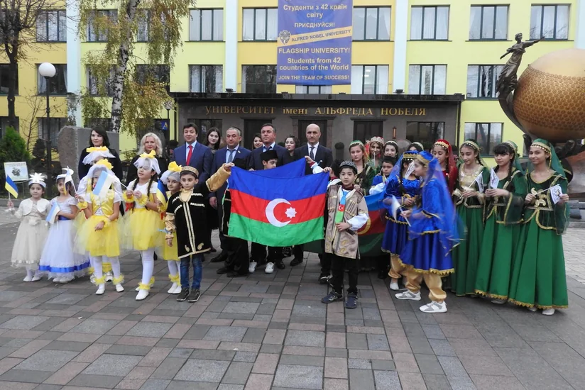 Ukraynada İmadəddin Nəsiminin anadan olmasının 650 illiyi qeyd olunub