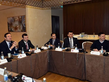 Bakıda UEFA-nın Rəqəmsal Transformasiya mövzusuna həsr edilmiş seminarı keçirilir