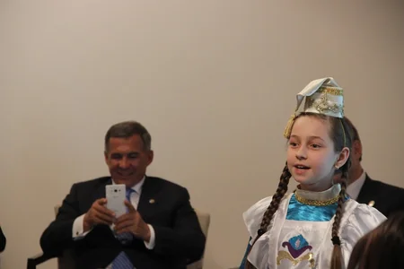 ​Tatarıstan rəhbəri Azərbaycanın tatar diasporu ilə görüşüb