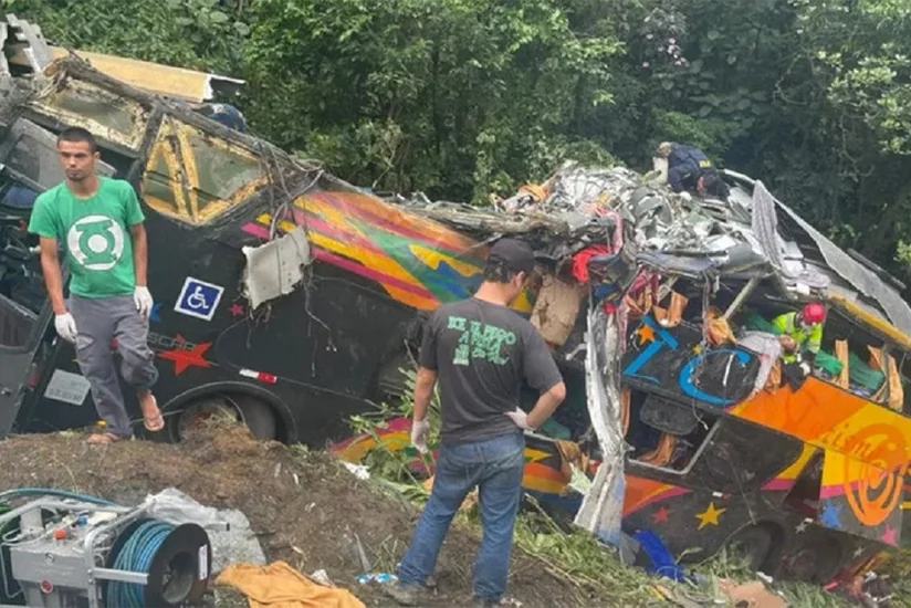 В Бразилии 21 человек погиб в ДТП с автобусом