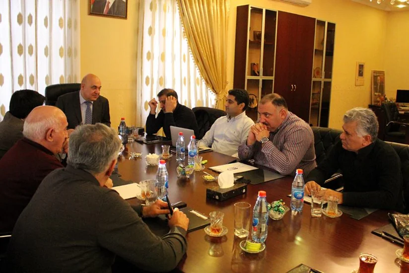 ​Neftçi klubunun baş məşqçisi istefa verib
