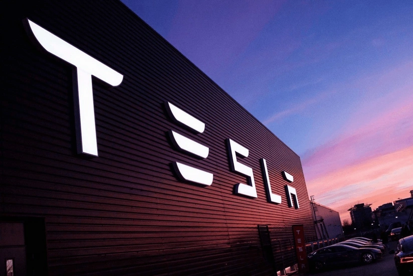 Tesla может представить прототип человекоподобного робота к 30 сентября