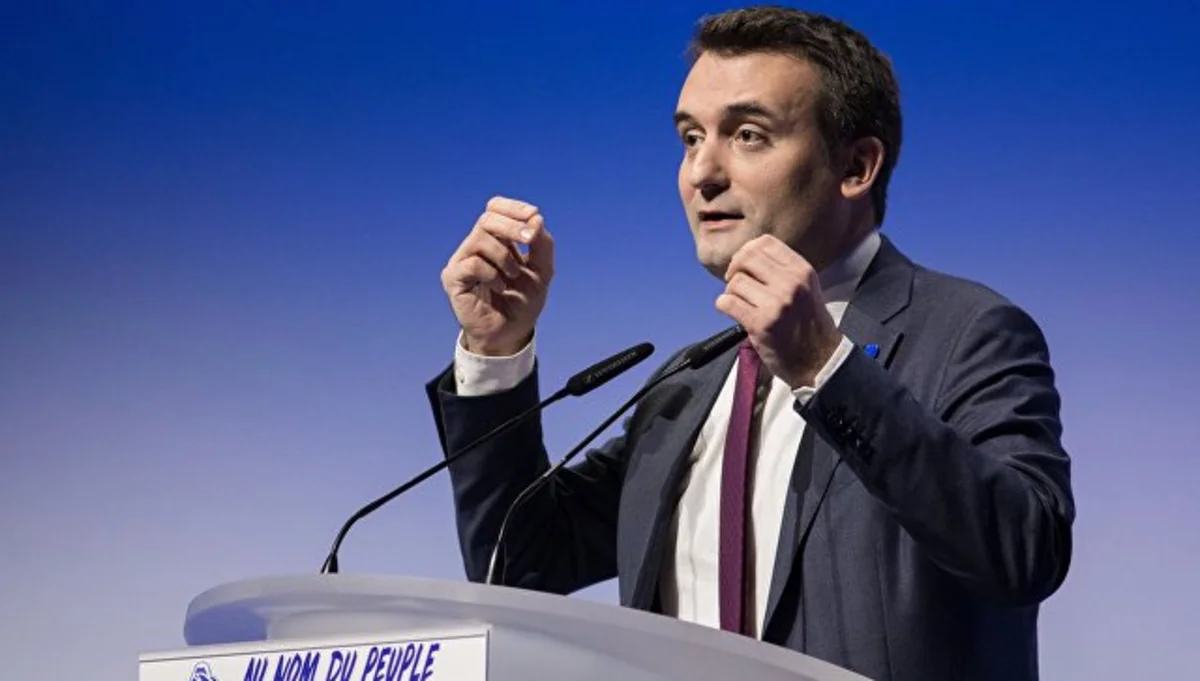 Fransada əsas müxalifət partiyasının sədr müavini istefa verib