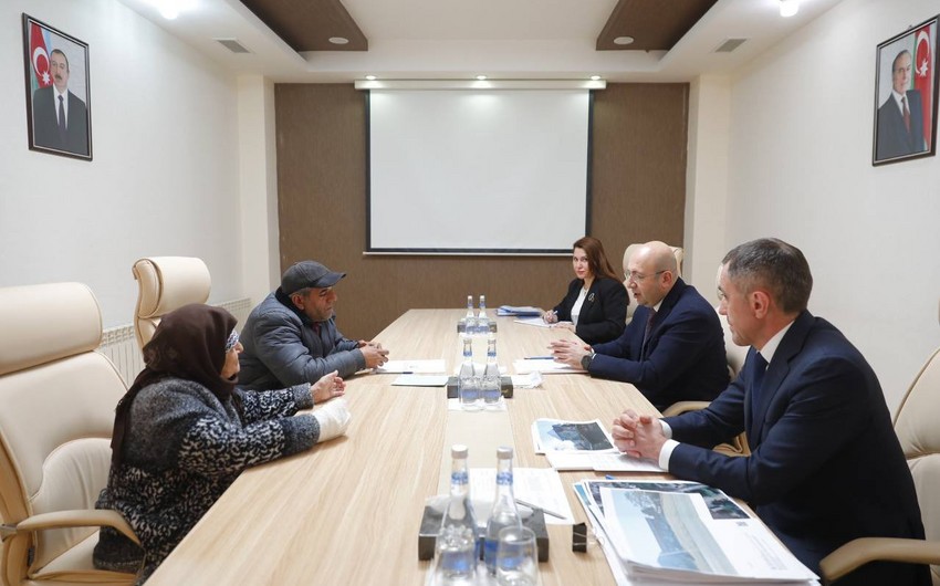 Anar Quliyev Lənkəranda vətəndaşları qəbul edib