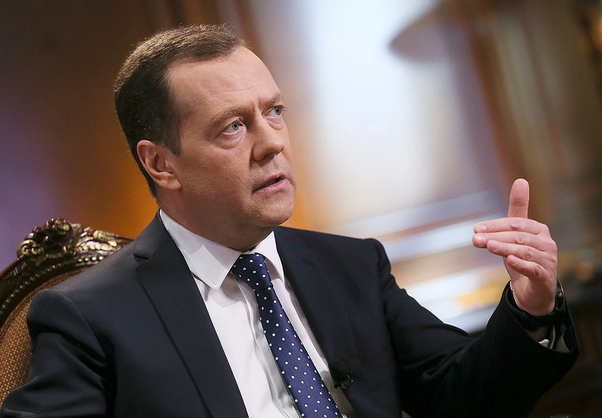 Medvedev: Üçüncü dünya müharibəsi başlasa, qaliblər olmayacaq