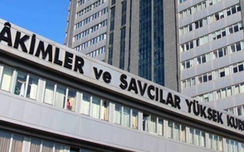 Türkiyədə ədliyyə sistemindən xaric edilmiş hakim və prokurorların sayı 3 456 nəfərə çatıb