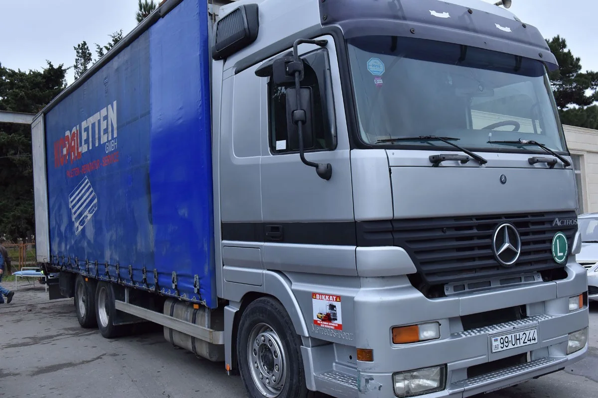 Azərbaycan Çinə humanitar yardım göndərdi - FOTO