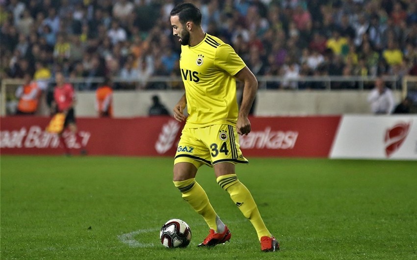 Fənərbağça dünya çempionu ilə yollarını ayırdı