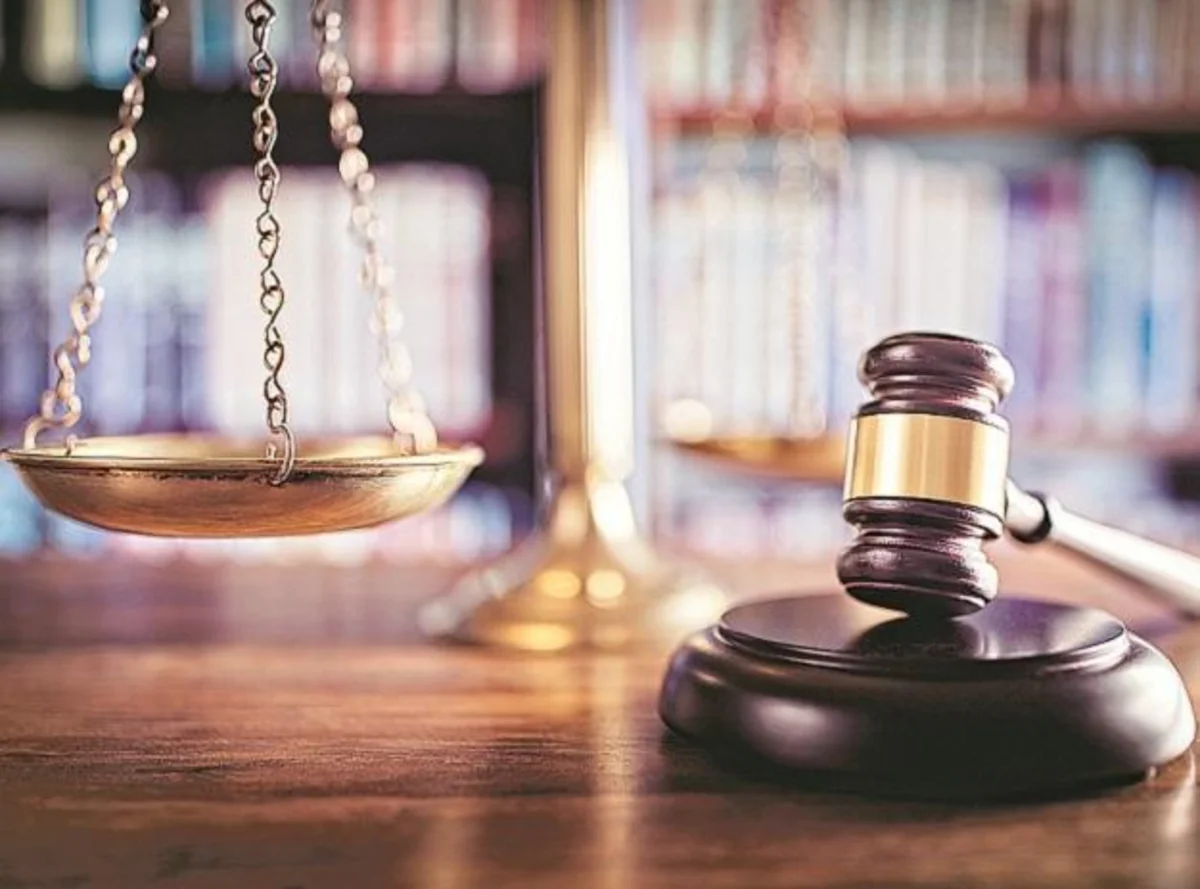 Direktorun otağına qumbara atan şəxsə hökm oxunub