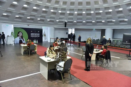 Qənirə Paşayevanın xatirəsinə həsr olunan beynəlxalq şahmat turnirinin açılışı olub