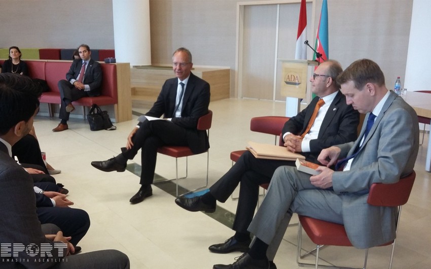 Henk Kamp: Avropa Azərbaycanla daha sıx əməkdaşlıq etməlidir