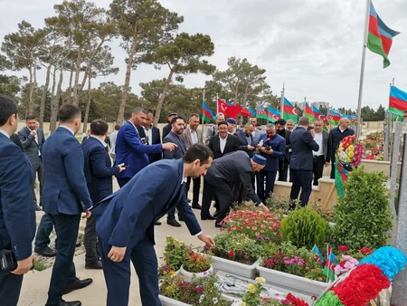 Gürcüstanlı din xadimləri İlahiyyat İnstitutunda olublar