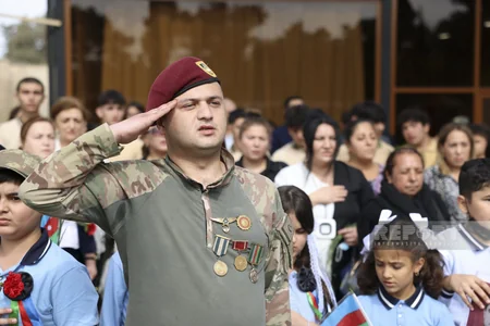 İkinci Fəxri xiyabanda Vətən müharibəsinin ildönümü ilə əlaqədar anım mərasimi başlayıb -YENİLƏNİB