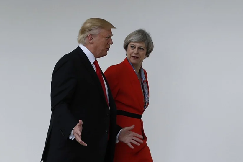 Мэй предложит Трампу встретиться вне Лондона, чтобы избежать протестов