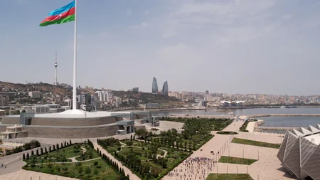 В Баку прошел велопробег, приуроченный ко Дню независимости