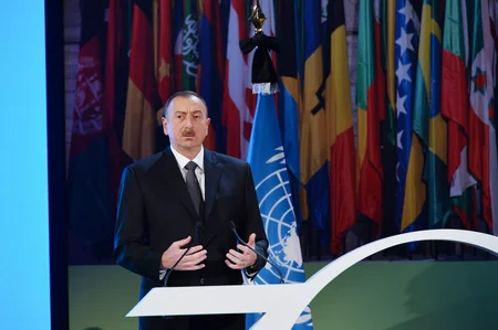 ​İlham Əliyev UNESCO Baş Konfransının 38-ci sessiyasının Liderlər Forumunda iştirak edib