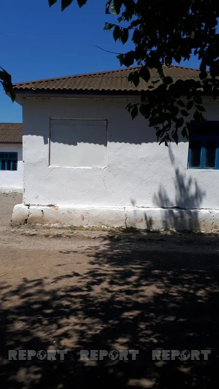 Cəlilabadda qəzalı məktəbdə tutumundan iki dəfə çox şagird təhsil alır