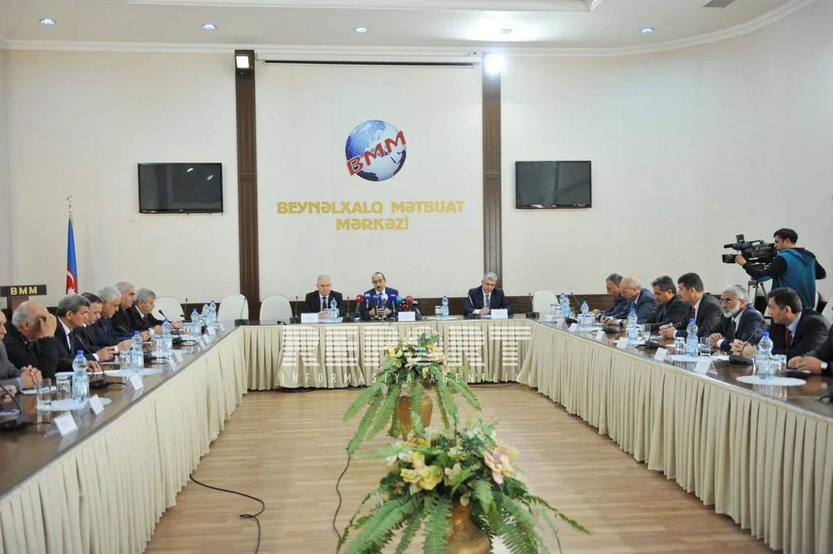 ​Prezidentin köməkçisi: Siyasi partiyalar Avropa Oyunları ilə bağlı müzakirlərdən kənarda qalmamalıdırlar - YENİLƏNİB - FOTO