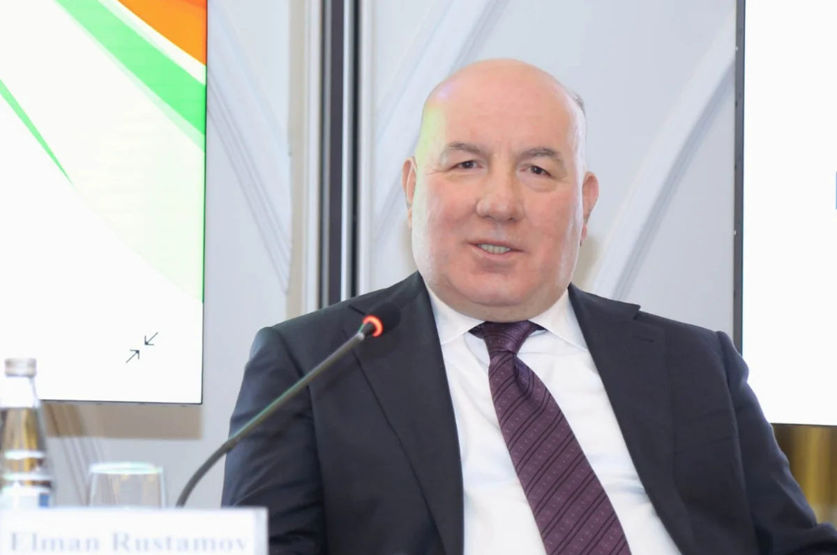 Эльман Рустамов награжден Почетным дипломом президента Азербайджана