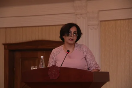 Gəncədə Qarabağ ədəbi-mədəni mühiti yeni baxış müstəvisində” konfrans keçirilib