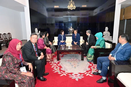 Milli Məclisin sədri Kambocaya səfər edib
