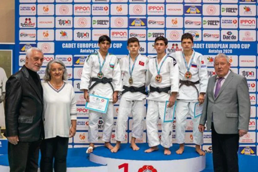 Azərbaycanın yeniyetmə cüdoçuları Avropa kubokunda 4 medal qazandı - FOTO