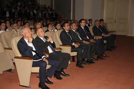 Anar Kərimov Göytəpədə milli memarlıq üslubunda tikilmiş pravoslav kilsəsini ziyarət edib