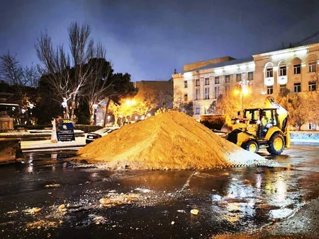 BŞİH-in kommunal strukturları gecə gücləndirilmiş iş rejimində çalışıblar