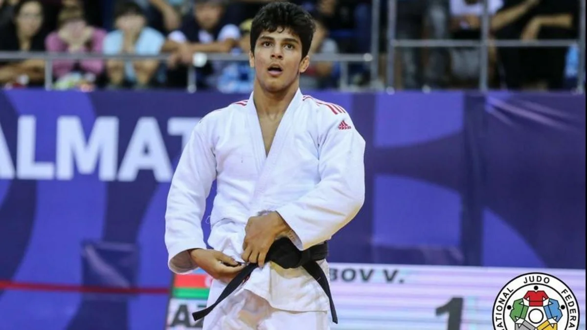 Böyük Dəbilqə: Azərbaycanın daha bir cüdoçusu gümüş medal qazanıb - YENİLƏNİB