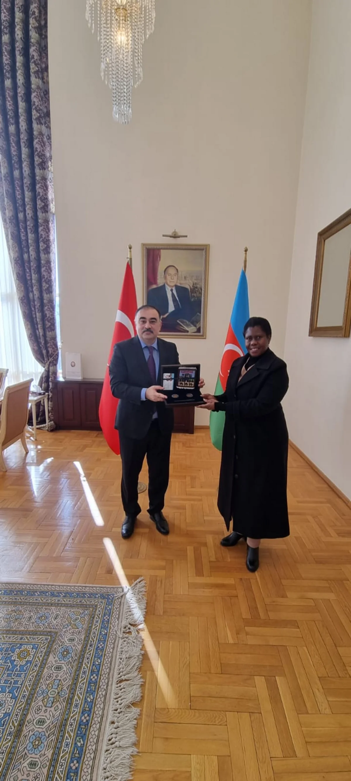 Azərbaycan və Cənubi Afrika səfirləri arasında görüş olub