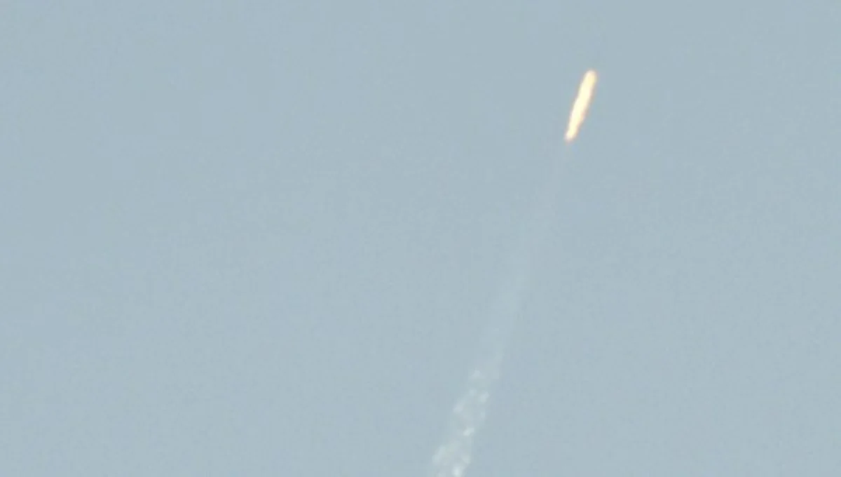 Şimali Koreya peyk daşıyan uzaq mənzilli raketi orbitə buraxıb