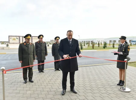 Ali Baş Komandan İlham Əliyev yeni hərbi şəhərciyin açılışında iştirak edib - YENİLƏNİB