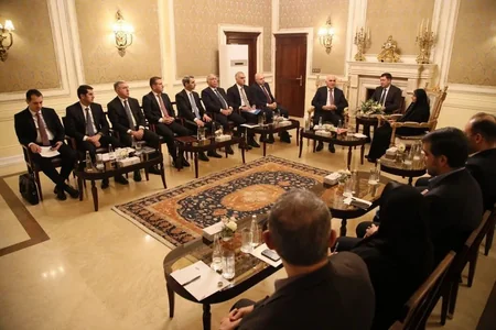 Azerbaijan, Iran ink Strategic Cooperation Plan in railway sector