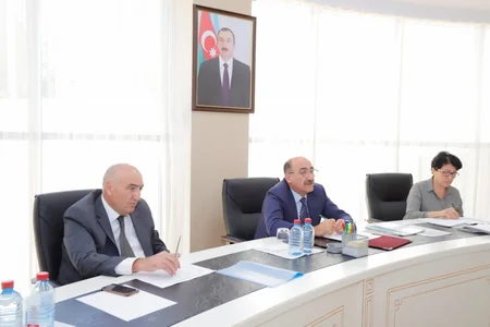 Əbülfəs Qarayev Qusarda vətəndaşları qəbul edib
