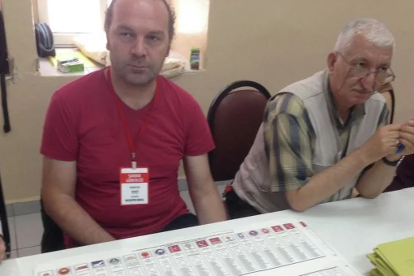 Türkiyədə növbədənkənar parlament seçkiləri keçirilir