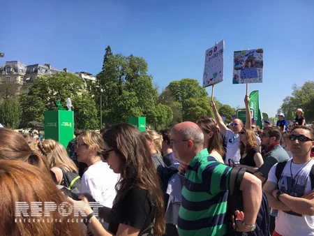 Azərbaycanlı atlet Parisdə 41-ci beynəlxalq qaçış marafonunda iştirak edib - FOTO