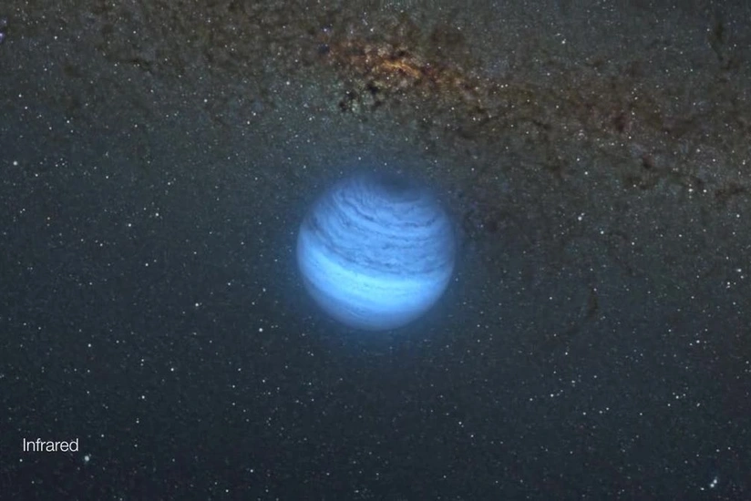Glowing planet 12.7 times the mass of Jupiter discovered
