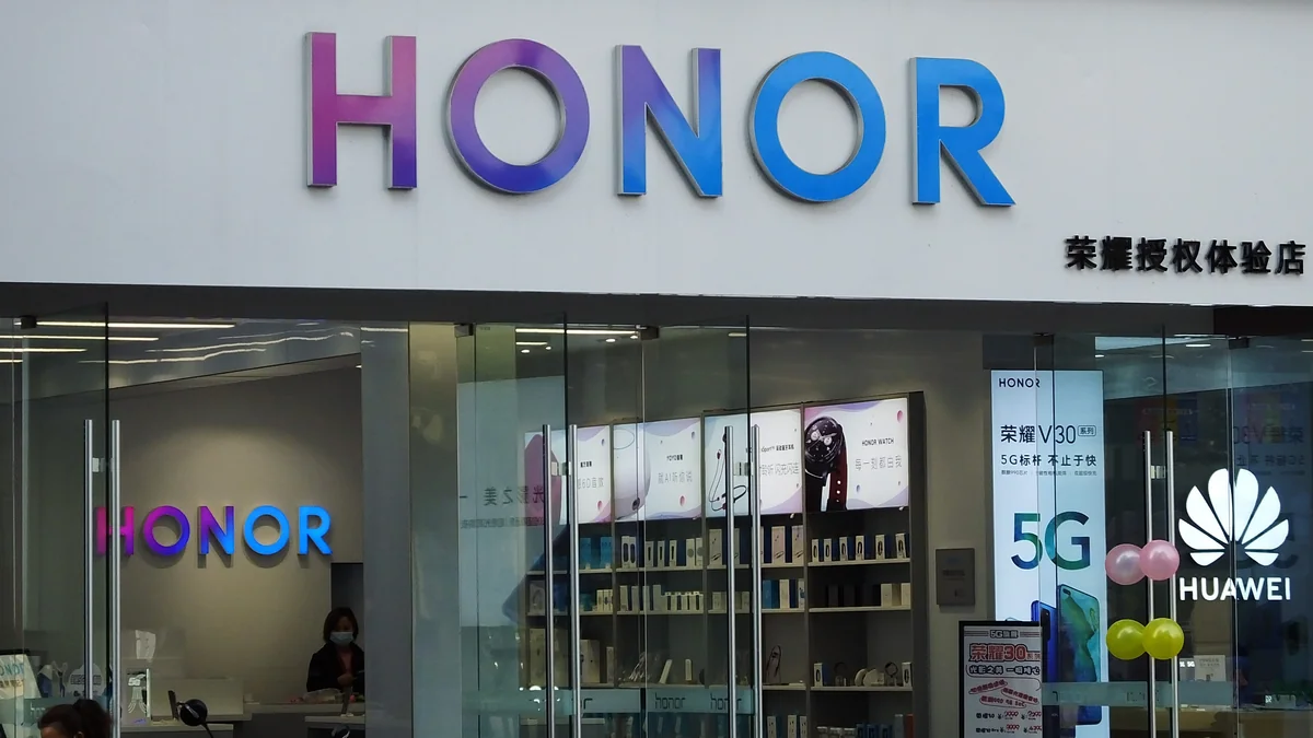 ABŞ “Honor”u “qara siyahı”ya salacaq