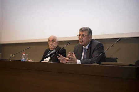 SOCAR-ın daxili təqaüdünü qazanmış tələbələrə plastik kartlar təqdim olundu