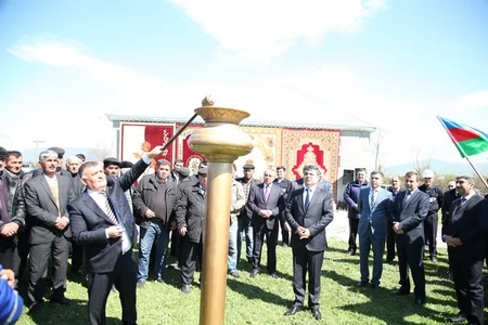 ​Ağsu rayonunun daha 2 kəndinə ilk dəfə təbii qaz verilib