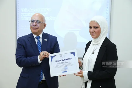 Bakıda cəmiyyətdə nümunəvi ailə modelinin təşviqi üçün gənclərin məsuliyyətinin artırılması müzakirə olunub