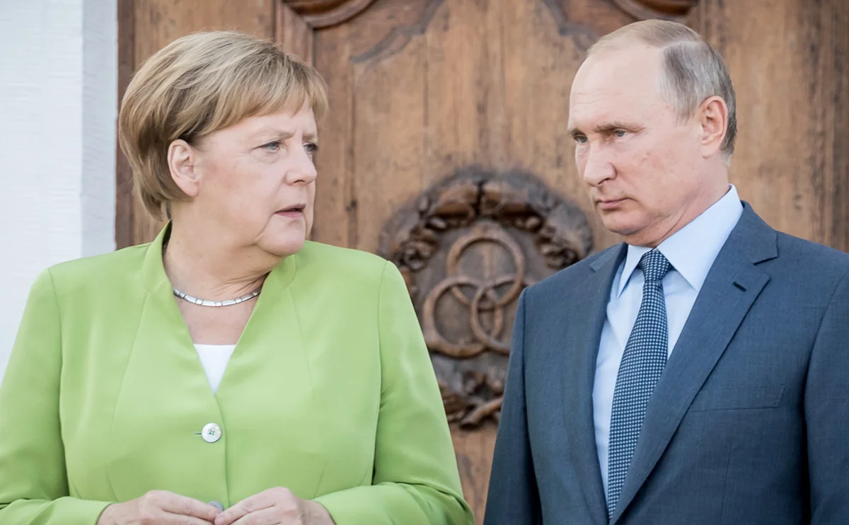 Merkel and Putin discuss situation in Belarus