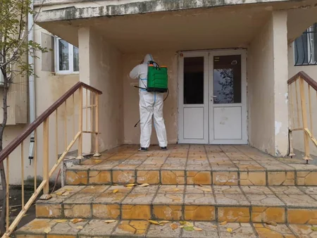 Gəncədə koronavirusa qarşı mübarizə tədbirləri davam edir